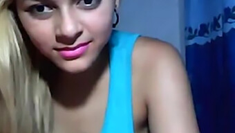 Latina Tetona En La Webcam