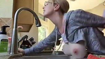 Big Boobs Teen Gets Pounded In Kitchen