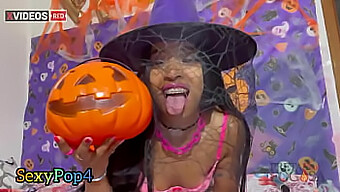 Rabuda'S Halloween Adventure: Latina Beauty'S Wild Solo Play With A Penis Pump