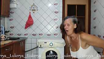 Lukerya'S Morning Routine With Natural Big Boobs And Mature Ass Closeup